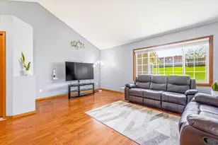 702 E Nicollet Blvd, Burnsville, MN 55337 - Photo 6