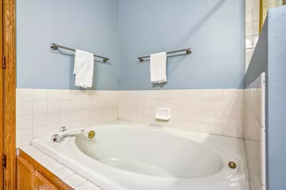 702 E Nicollet Boulevard, Burnsville, MN 55337 - Photo 18