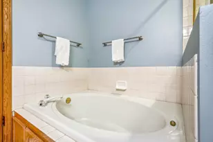 702 E Nicollet Blvd, Burnsville, MN 55337 - Photo 18