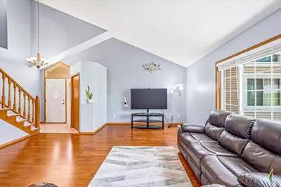 702 E Nicollet Boulevard, Burnsville, MN 55337 - Photo 4