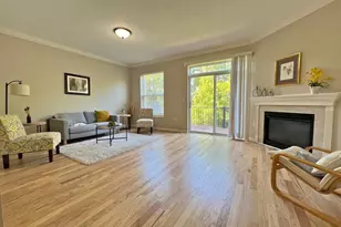 10239 Bleeker St, Woodbury, MN 55129 - Photo 2