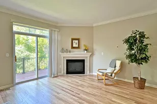 10239 Bleeker St, Woodbury, MN 55129 - Photo 4