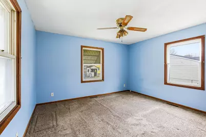 621 White Bear Avenue, Saint Paul, MN 55106 - Photo 10