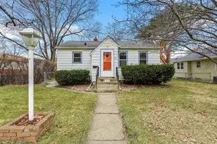 621 White Bear Ave, Saint Paul, MN 55106 - Photo 1