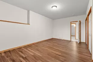 10471 Spyglass Dr, Eden Prairie, MN 55347 - Photo 30