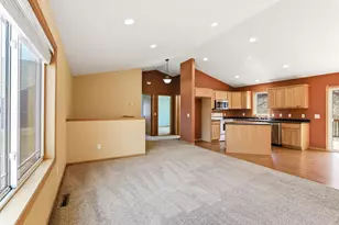 117 Valley Ct, Cannon Falls, MN 55009 - Photo 4