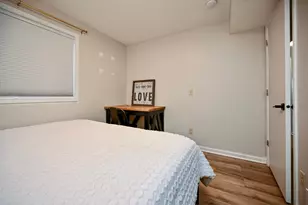 907 E 4th St, Winona, MN 55987 - Photo 18