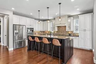 1052 Jubert Trail, Medina, MN 55340 - Photo 14