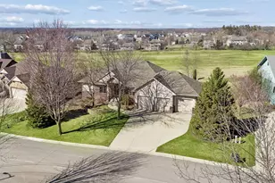 1809 Legacy Dr, Faribault, MN 55021 - Photo 4