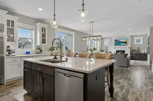 5288 Porchlight Vw, Woodbury, MN 55129 - Photo 14