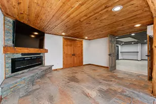 26 Oak Ln, Pine Island, MN 55963 - Photo 24
