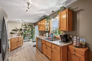 15284 Fluorine St NW, Anoka, MN 55303 - Photo 4