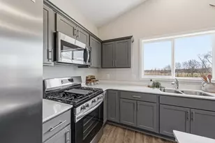 1131 Dorthy Ln, Elko New Market, MN 55054 - Photo 14