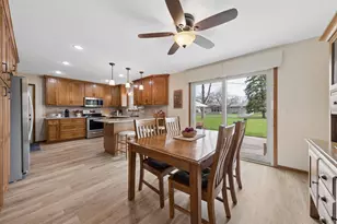 1197 Jackson Street S, Shakopee, MN 55379 - Photo 6