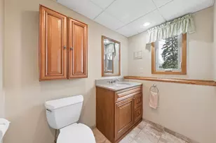 1197 Jackson Street S, Shakopee, MN 55379 - Photo 20