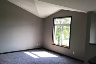 37566 Granite Ct, North Branch, MN 55056 - Photo 4