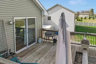1106 Maplewood Ave SW, Isanti, MN 55040 - Photo 46