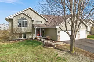 1106 Maplewood Ave SW, Isanti, MN 55040 - Photo 2