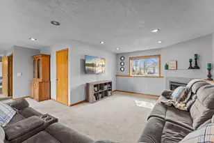 1106 Maplewood Ave SW, Isanti, MN 55040 - Photo 32
