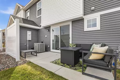 10618 Weston Way N, Maple Grove, MN 55369 - Photo 4