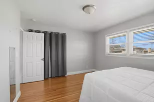 2238 Berland Pl, Saint Paul, MN 55119 - Photo 8