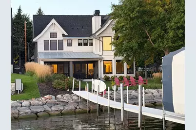 365 Lakeview Avenue, Tonka Bay, MN 55331 - Photo 2