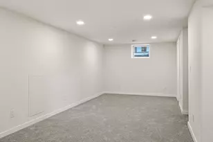 4925 Queen Ave N, Minneapolis, MN 55430 - Photo 20