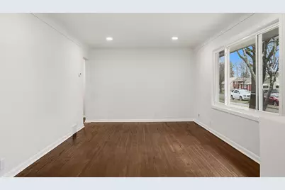 4925 Queen Avenue N, Minneapolis, MN 55430 - Photo 4