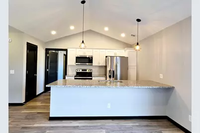 2025 Clark Street, Saint Peter, MN 56082 - Photo 6