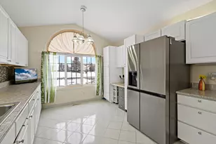 3690 Commonwealth Rd, Woodbury, MN 55125 - Photo 10