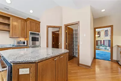 12137 Grandview Terrace, Apple Valley, MN 55124 - Photo 16