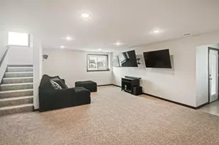 2120 Violet Ln, Faribault, MN 55021 - Photo 34