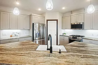 2120 Violet Lane, Faribault, MN 55021 - Photo 6