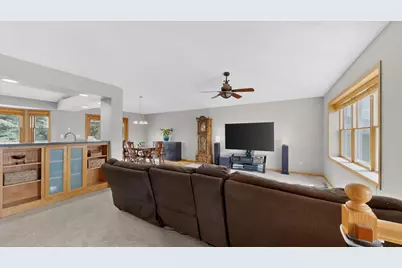 945 Golfers Court SE, Rochester, MN 55904 - Photo 20