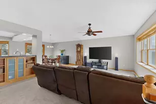 945 Golfers Ct SE, Rochester, MN 55904 - Photo 20
