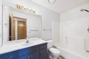 14264 Glencove Path, Apple Valley, MN 55124 - Photo 6