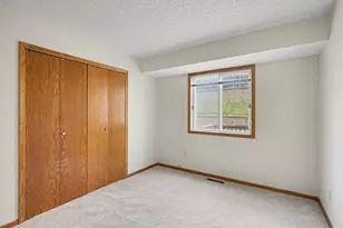 14264 Glencove Path, Apple Valley, MN 55124 - Photo 12