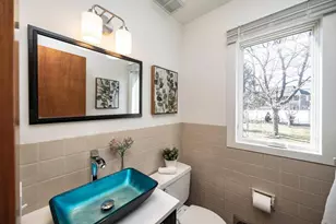 5600 W 70th St, Edina, MN 55439 - Photo 36