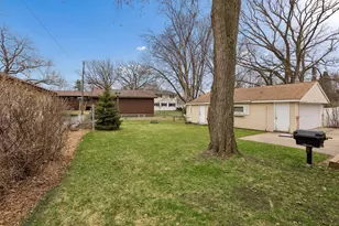 6855 7th St NE, Fridley, MN 55432 - Photo 32