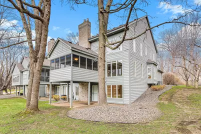 101 Wildwood Bay Drive, Mahtomedi, MN 55115 - Photo 1