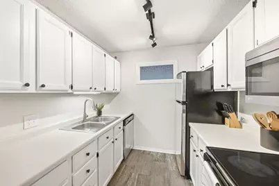 2150 Ridge Drive #24, Saint Louis Park, MN 55416 - Photo 8