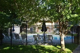 2150 Ridge Dr, Saint Louis Park, MN 55416 - Photo 24