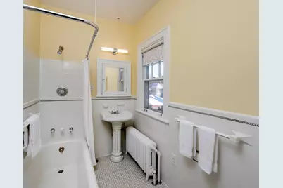 1917 Summit Avenue #2, Saint Paul, MN 55105 - Photo 32