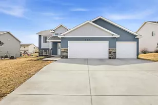 2393 Topaz St, Saint Augusta, MN 56301 - Photo 24