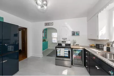 2203 Pennsylvania Avenue, Superior, WI 54880 - Photo 6