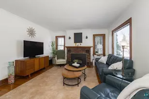 2203 Pennsylvania Ave, Superior, WI 54880 - Photo 2