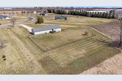 1555 127th Street, New Richmond, WI 54017 - Photo 4