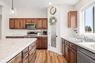 1555 127th St, New Richmond, WI 54017 - Photo 12
