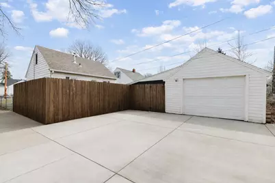 955 12th Avenue NE, Rochester, MN 55906 - Photo 20