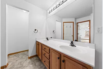 1592 Liberty Street, Shakopee, MN 55379 - Photo 30